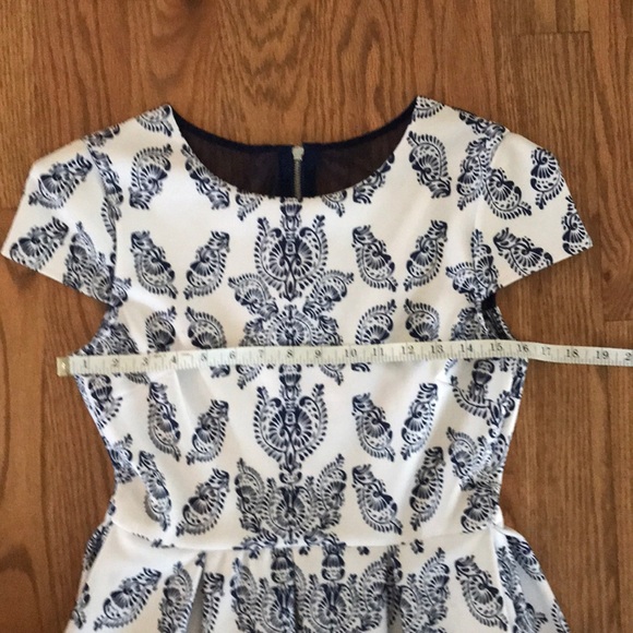 Printed fit & flare dress - Picture 6 of 7